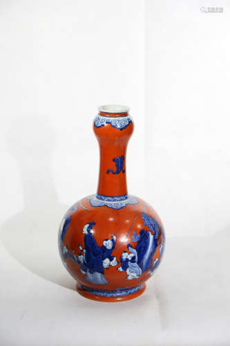 Chinese Early Qing Dynasty Porcelain Bottle