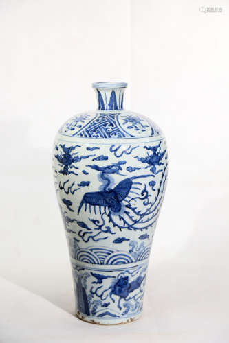 Chinese Ming Dynasty Blue And White Dragon And Phoenix Pattern Porcelain Plum Bottle