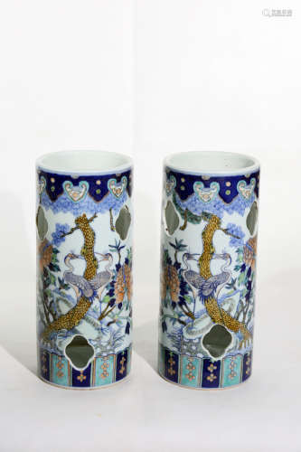 Chinese Pair Of Qing Dynasty Qianlong Period Porcelain Brush Pot