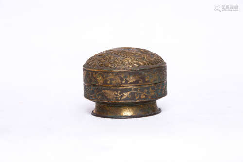 Chinese Rare Bronze Gold Gilded Engraved Flower Pattern Cover Box