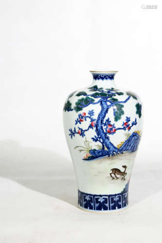 Chinese Qing Dynasty Qianlong Period Flower Pattern Porcelain Plum Bottle