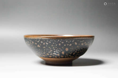 Chinese Song Dynasty Black Glaze Porcelain Tea Vessel