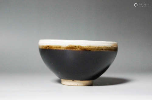 Chinese Song Dynasty Black Glaze Porcelain Bowl