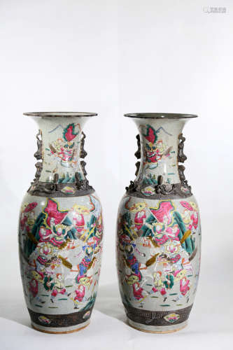 Chinese Pair Of Ming Dynasty Chenghua Porcelain Bottles