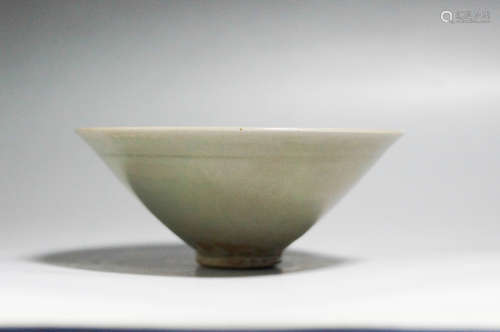 Chinese Exquisite Yaozhou Kiln Carving Porcelain Bowl