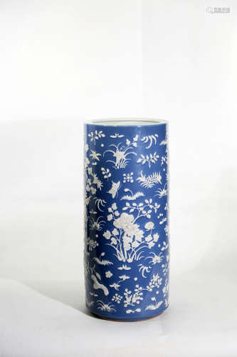 Chinese Blue Glaze Flower Pattern Porcelain Bottle