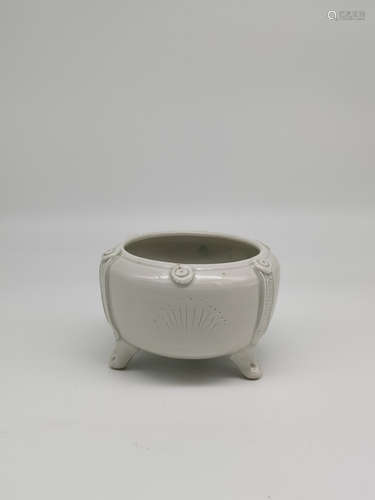 Chinese Ding Kiln Porcelain Tripod Furnace