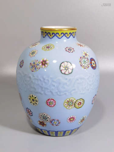 Chinese Qing Dynasty Yongzheng Period Glaze Carved Famille Rose Porcelain Jar