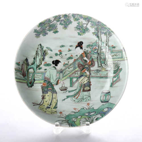 Colorful figures and flowers decorative plate in early Qing Dynasty