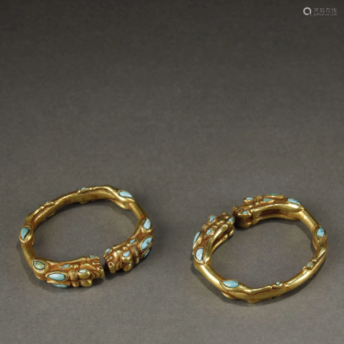 A PAIR OF ANCIENT CHINESE GILT-SILVER TURQUOISE-INSET