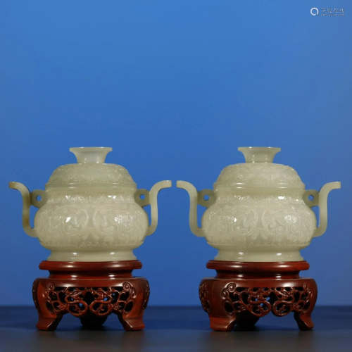 A PAIR OF ANCIENT CHINESE WHITE JADE CENSER