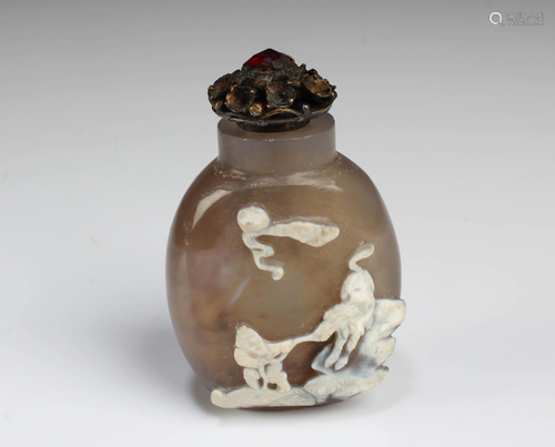 Chinese Agate Snuff Bottle