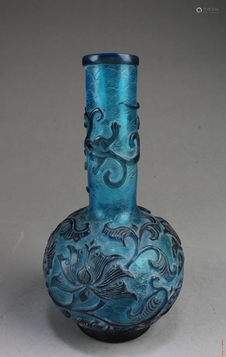 Chinese Peking Glass Vase