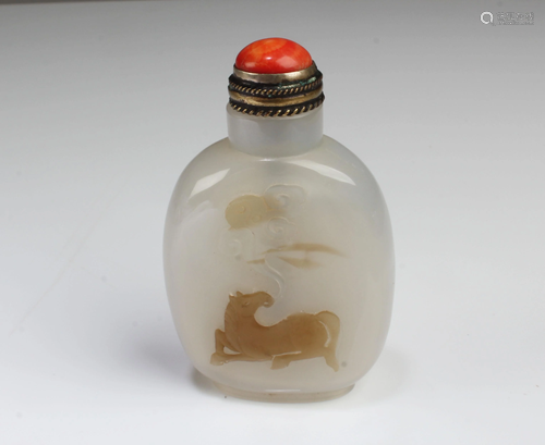 Chinese Agate Snuff Bottle