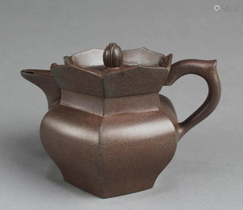 Chinese Zisha Teapot