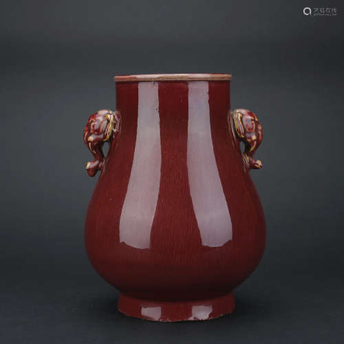 A peachbloom-glazed bottle,Qing dynasty