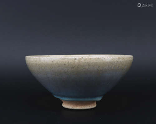 A Jun kiln bowl,Yuan dynasty