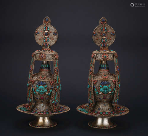 A pair of bronze bottle,Qing dynasty
