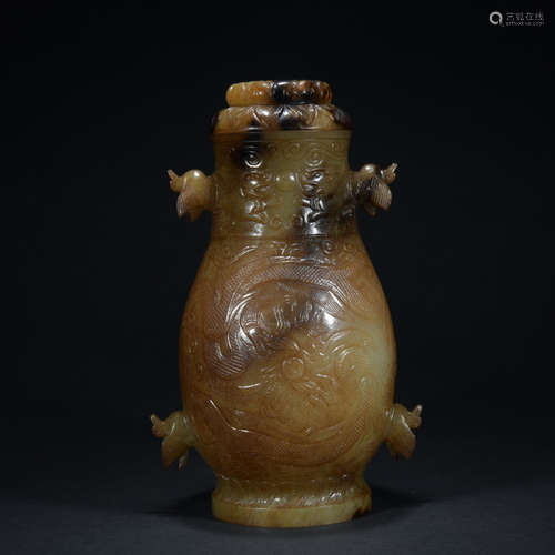 A jade 'dragon' bottle,Qing dynasty