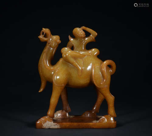 A jade camel ornament,Qing dynasty