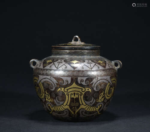 A bronze bottle ware with gold and silver,Qing dynasty