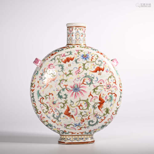 Qianlong famille rose moon holding vase