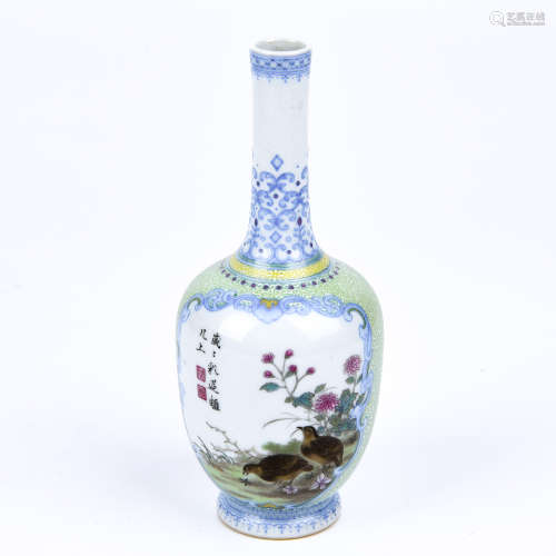 Qianlong Flower and Bird Vase