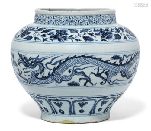 元 青花雙龍牡丹紋罐 YUAN DYNASTY (1279-1368)