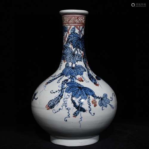 A Chinese Porcelain Blue&White Underglazed Red Vase