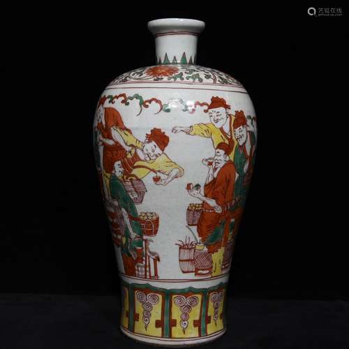 A Chinese Porcelain Colored Figure-Story Meiping Vase