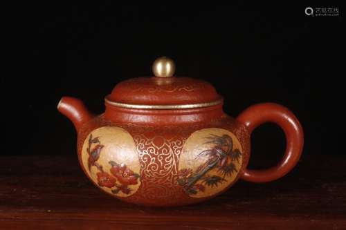 A Chinese Zisha Tea Pot With Golden Painting