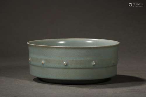 A Chinese Porcelain Ru Kiln Brush Washer