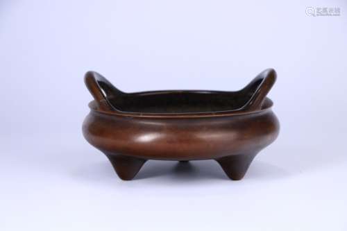 A Chinese Bronze Ear Censer