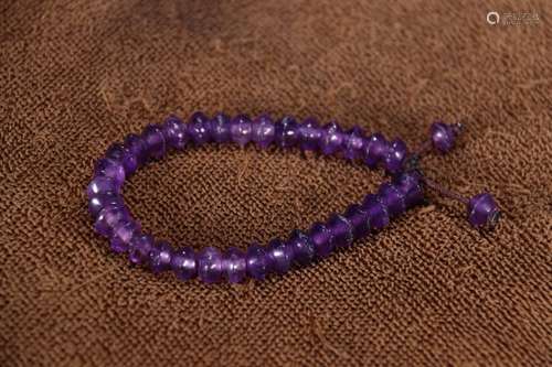 A Chinese Purple Crystal Bracelet