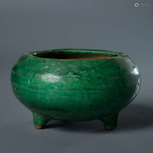 A Chinese Monochrome Green Glaze Porcelain Incense Burner