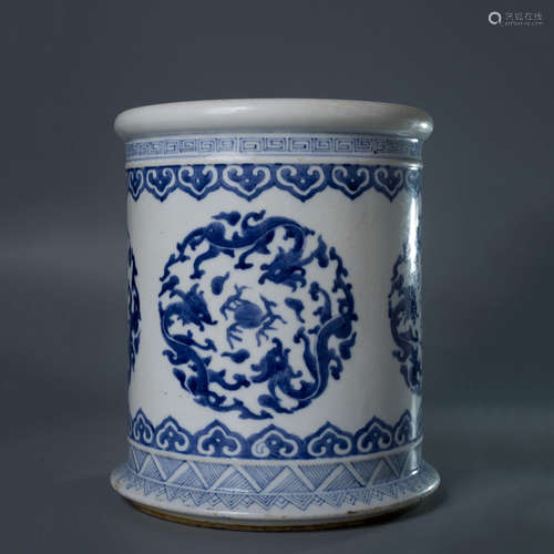 A Chinese Blue and White Dragon Pattern Porcelain Brush Pot