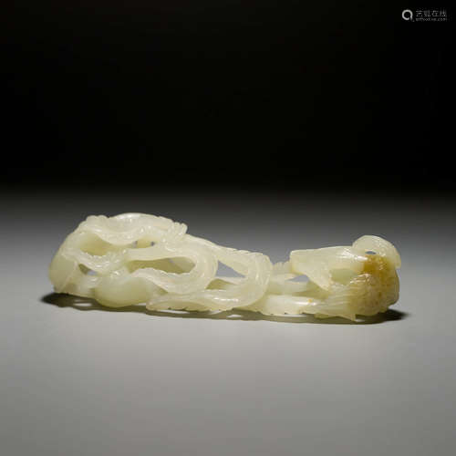 A Chinese Jade Piercing Pendant