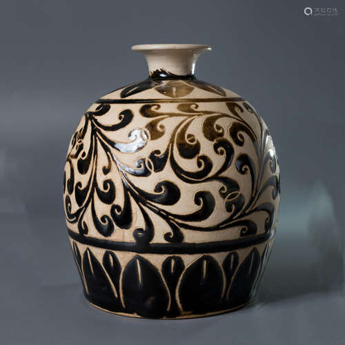 A Chinese Black Glaze Floral Carved Porcelain Vase