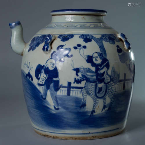 A Chinese Blue and White Figure Painted Porcelain Tea Pot