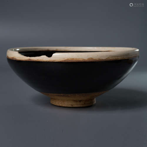 A Chinese Black Glaze Porcelain Bowl