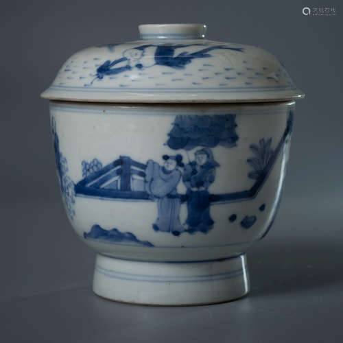 A Chinese Blue and White Figure Painted Porcelain Vat with Cover