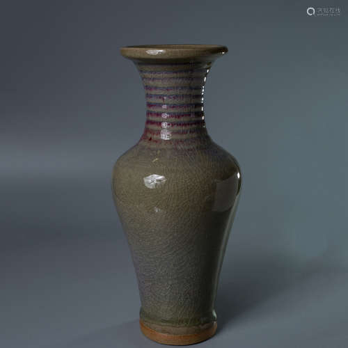 A Chinese Jun Porcelain Vase