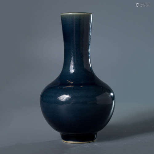 A Chinese Altar Blue Porcelain Vase