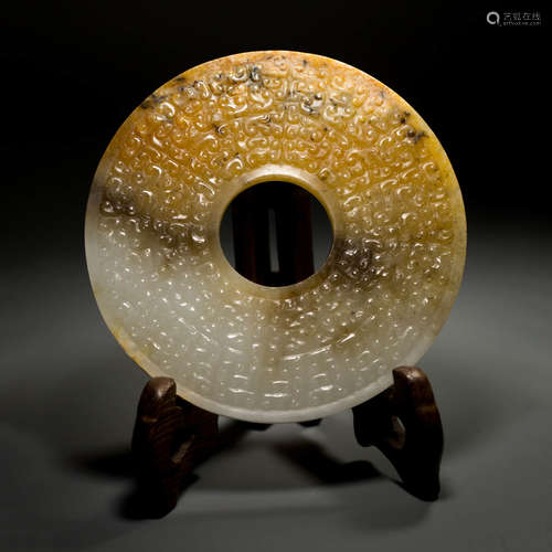 A Chinese Hetian Jade Bi Ornament