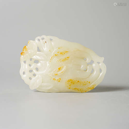 A Chinese White Hetian Jade Carved Buddha Hand Ornament