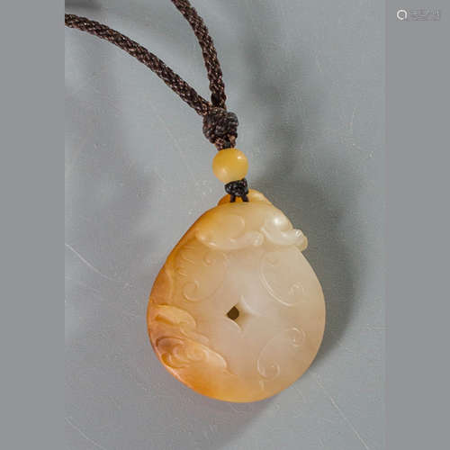 A Chinese Hetian Jade Pendant