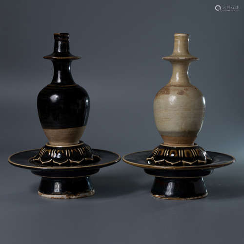 A Pair of Chinese Black Porcelain and Celadon Vase