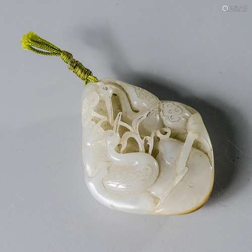 A Chinese White Hetian Jade Carved Cormorant Pendant