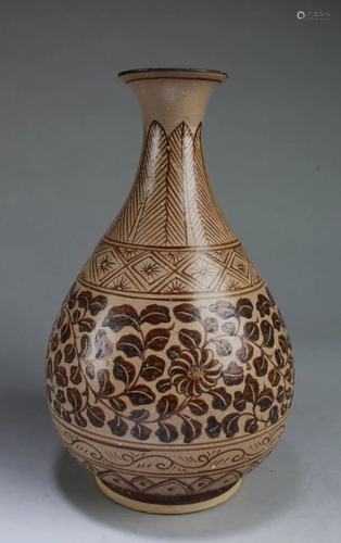 Chinese Pottery Vase