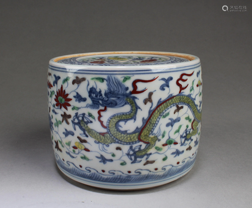 Chinese Famille Rose Cricket Container